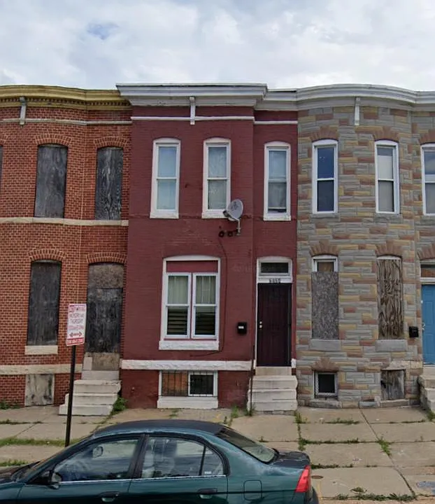 2324 E Federal St #ROW HOUSE