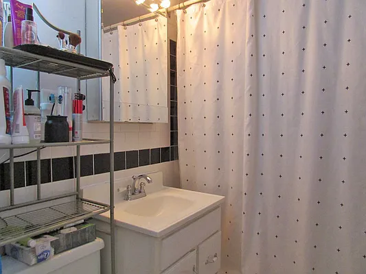 Rented by Corcoran | media 26