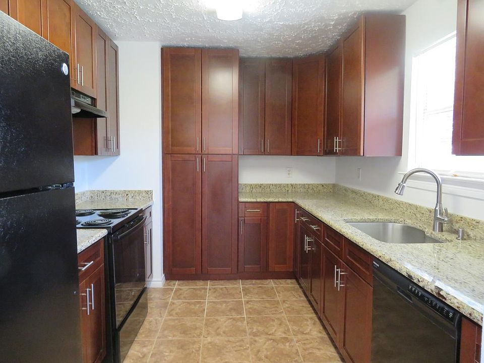 1st image of 7214 Bubbling Brooks Ln