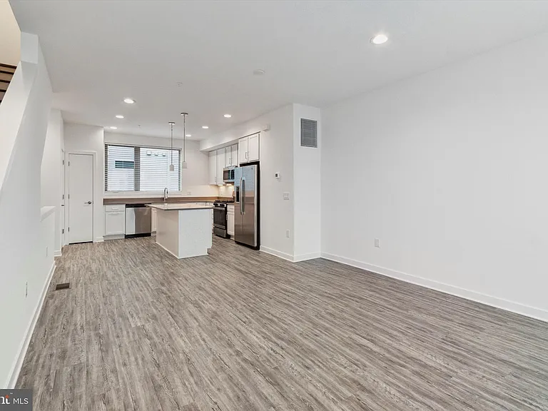 3007 Riseview Ln — Photo 5
