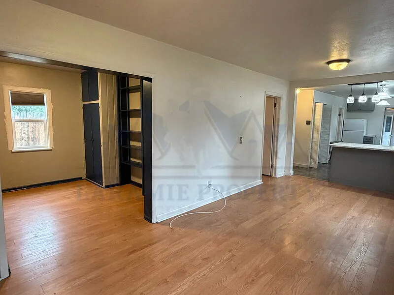 2 bed, 1.0 bath, 1016 sqft, $1,550 — Photo 4