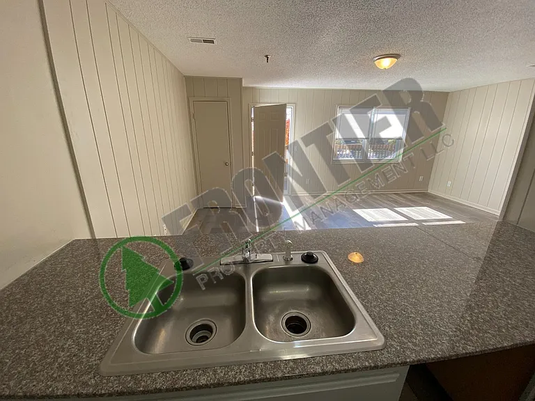 College Place Apartments — Photo 23