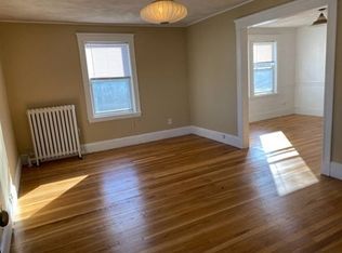 2 Hastings St #3, West Roxbury, MA 02132