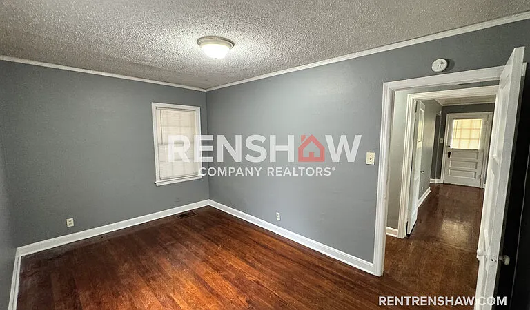 872 Homer St — Photo 6