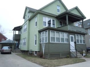 22 Mansfield St, Springfield, MA 01108