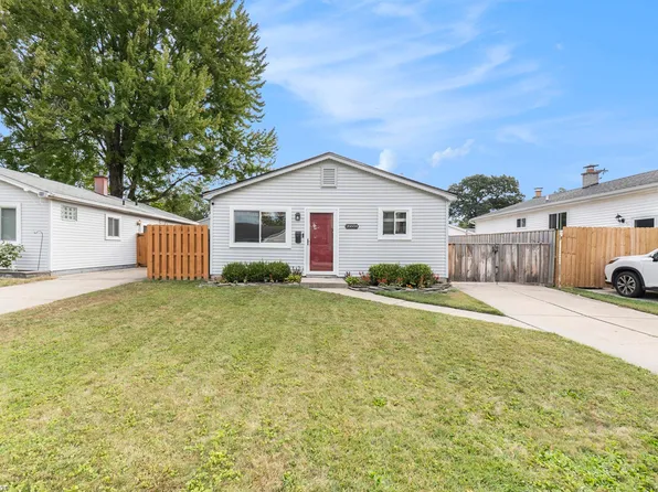 26684 Townley St, Madison Heights, MI 48071