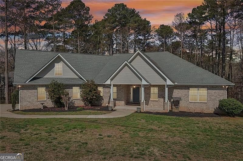1st image of 7055 Bannister Rd
