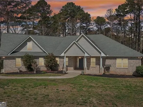 7055 Bannister Rd, Cumming, GA 30028