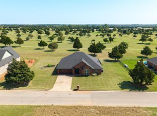 1920 Fairway Dr, Guthrie, OK 73044