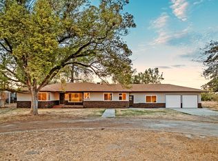6488 E Clemenceau Ave, Selma, CA 93662