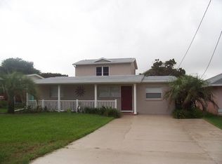 811 E 26th Ave, New Smyrna Beach, FL 32169