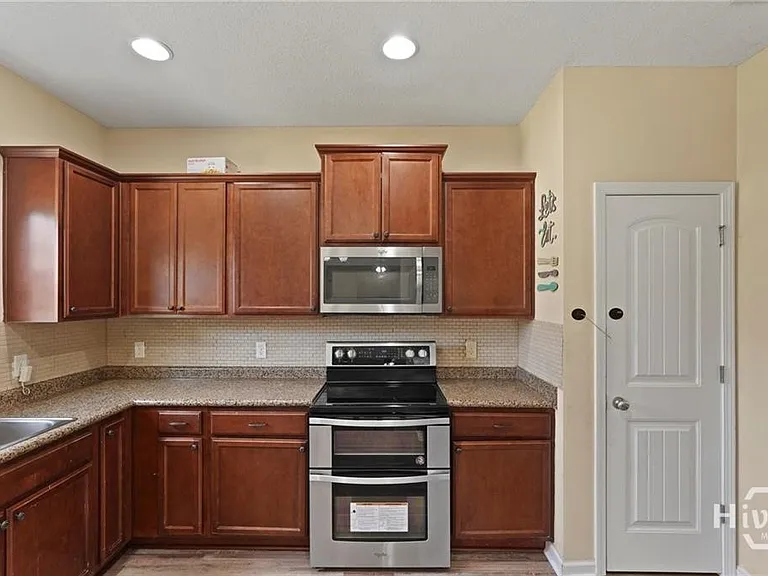 966 Mustang Ln NE — Photo 12