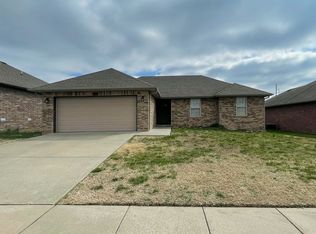 3514 S Juniper Ave, Springfield, MO 65804