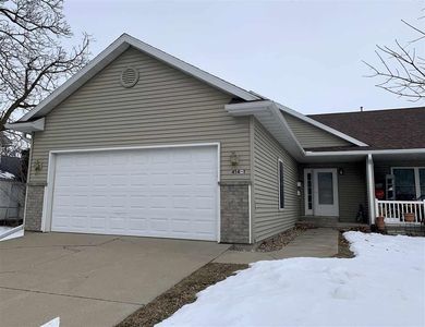 414 1st St APT 1, Traer, IA, 50675