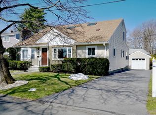 16 Lynn End Rd, Lynn, MA 01904