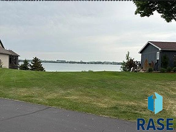 5th image of 6554 Killarney Park Dr