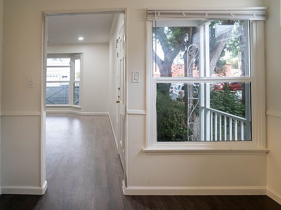 3rd image of 8676 Cadillac Ave