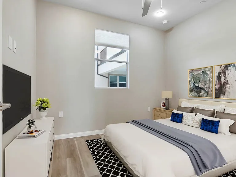 JB Center Apartments — Photo 22