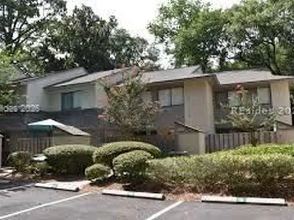 43 Folly Field Rd APT 42, Hilton Head Island, SC 29928