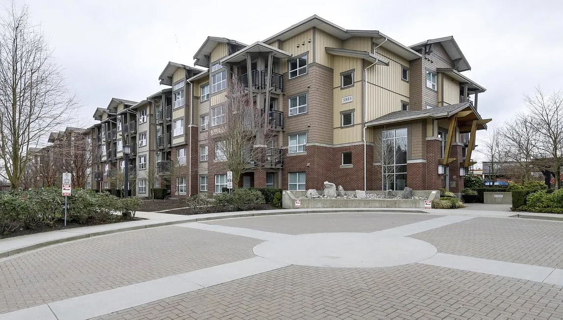 1 bed, 620 sqft, $2,100 — Photo 1