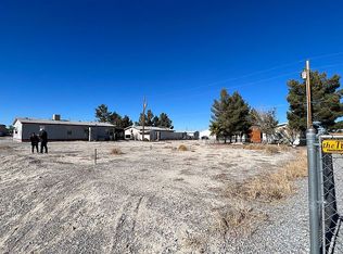 300 W Comstock Cir N, Pahrump, NV 89048