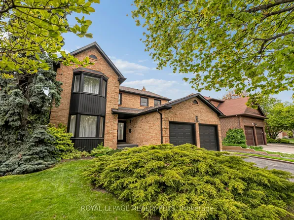4344 Dallas Ct, Mississauga, ON L4W 4G7