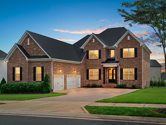 2nd image of 1005 Keeneland Dr
