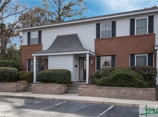 17 Knollwood Cir, Savannah, GA 31419