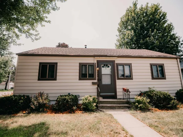 2018 1st Ave SE, Austin, MN 55912