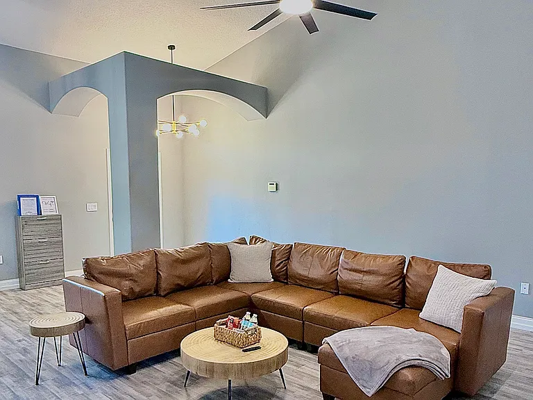 10240 Barrington Ct — Photo 3