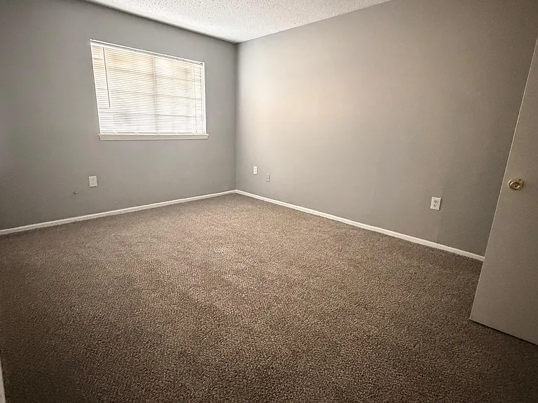 6372 Winchester Rd #1 — Photo 13
