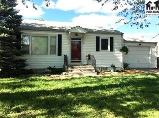 812 W 21st Ave, Hutchinson, KS 67502