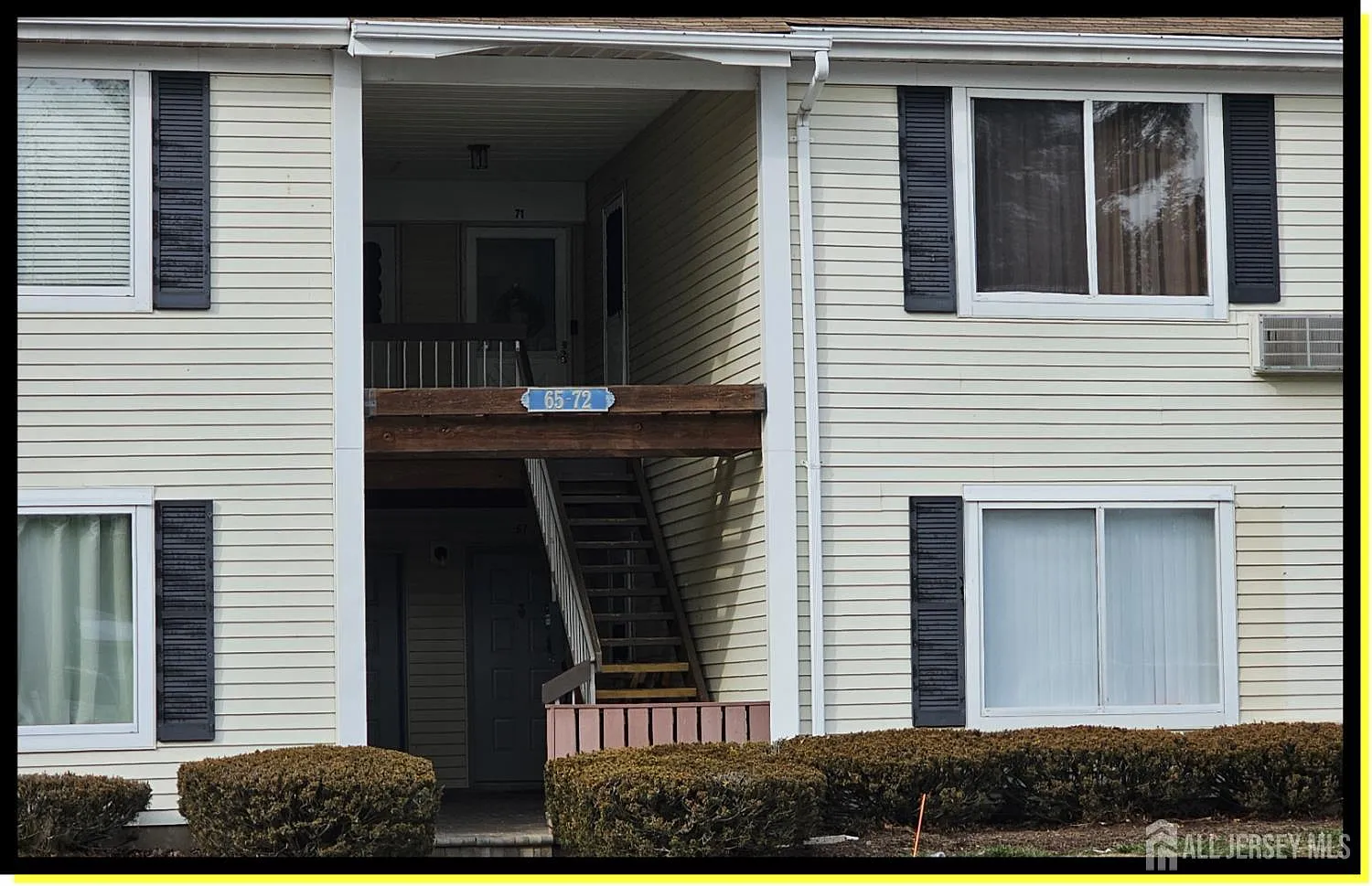 71 Eton Way photo 1