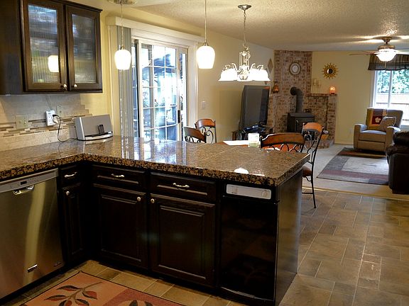 5th image of 3611 NE 159th Ave