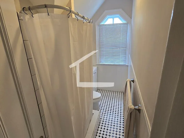5 Pearl St #4B — Photo 9