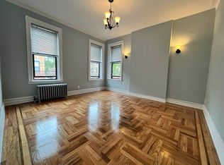 60-48 68th Ave #3R, Ridgewood, NY 11385