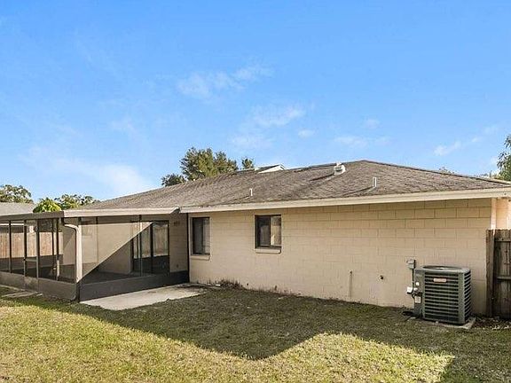 2nd image of 731 Coquina Ct