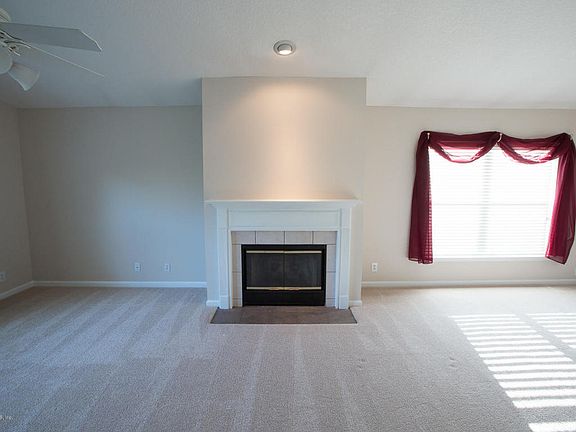4th image of 13080 Chets Creek Dr N