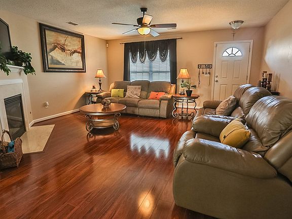 5th image of 537 Heron Glen Dr