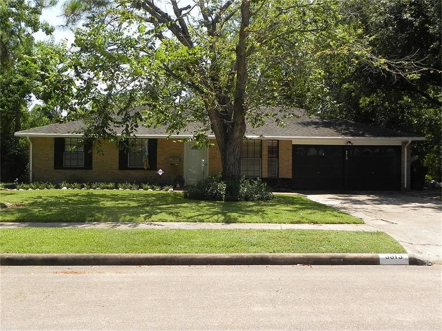 1st image of 5915 Dellfern Dr