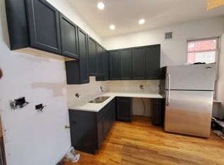 1030 N Wood St #2R, Chicago, IL 60622