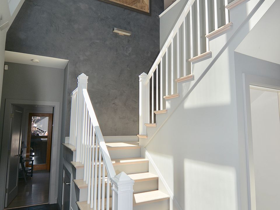 1st image of 884 De Haro St #884
