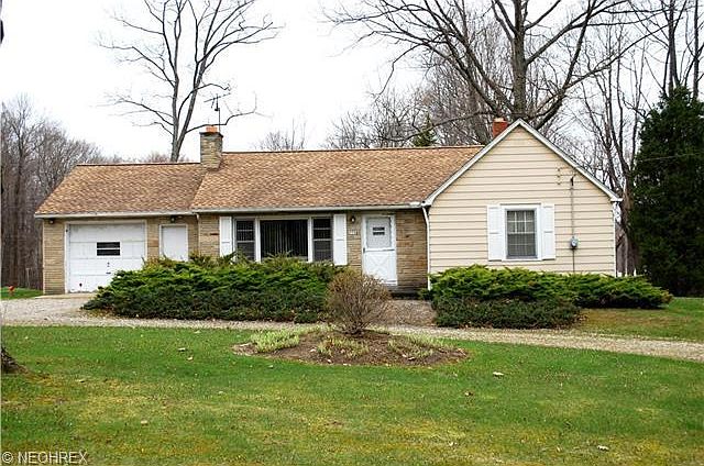 2nd image of 7792 Ravenna Rd