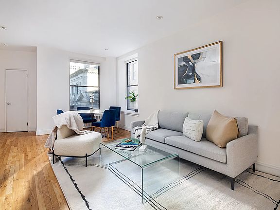 2nd image of 32 W 40th St APT 5A