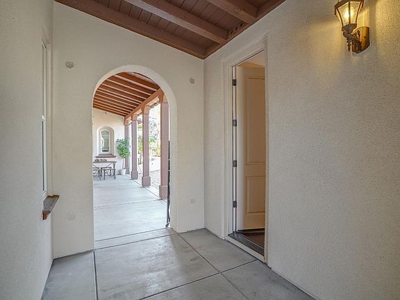 4th image of 5921 Winged Foot Dr