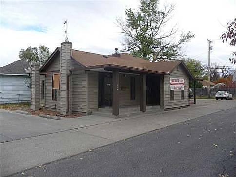 1st image of 224 Grand Ave Ste 1