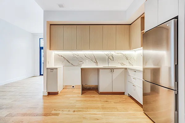 Kitchen, photo 1