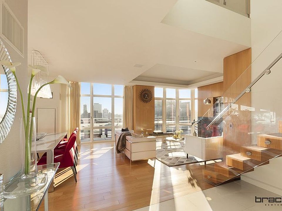 1st image of 555 W 59th St Unit Phb