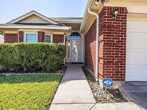 3rd image of 7728 Briarstone Ct