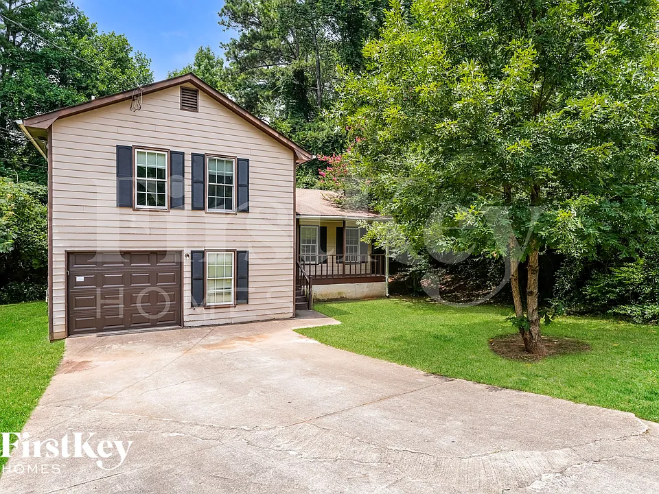 5565 Westberry Ln